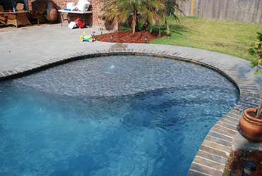 Tanning Ledge & Beach Entry