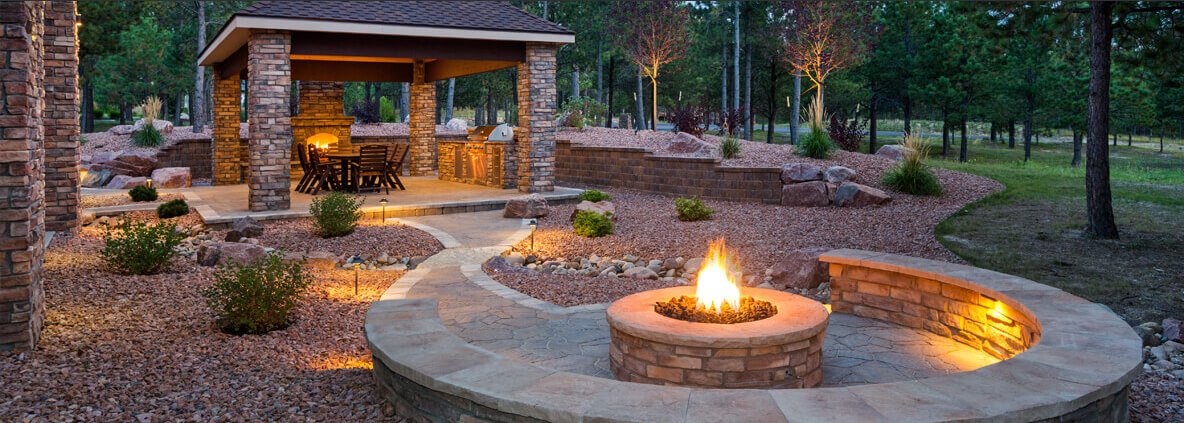 Patio & Pool Outdoor Living